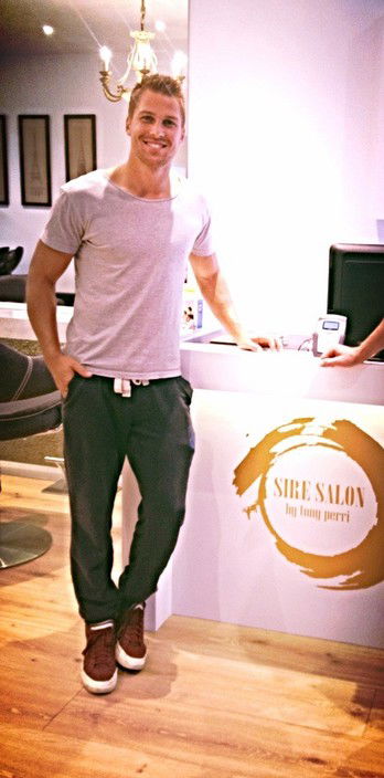 SIRE SALON By Tony Perri - Melbourne Hairdresser 2
