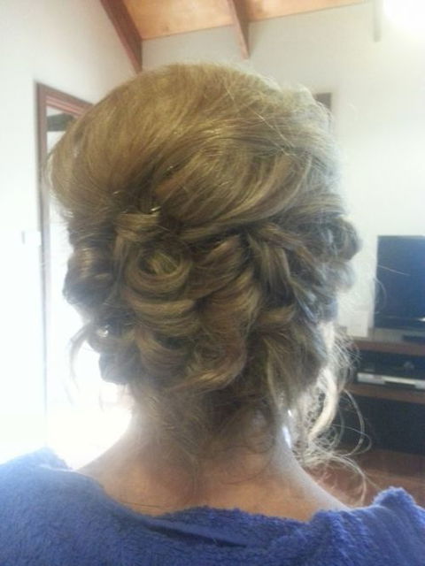 Styling-mobile Hair Designs - Melbourne Hairdresser 3