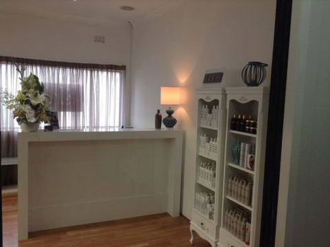 Sabo Hair By Karen - Melbourne Hairdresser 8